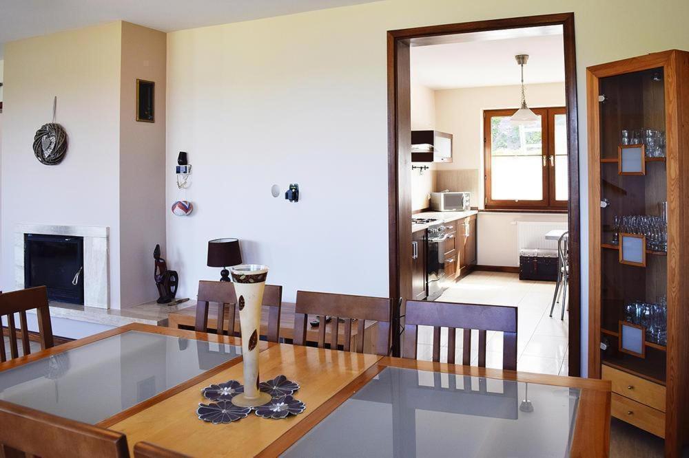 Villa Dom U Zbyszka Z Prywatna Plaza à Kiedrowice Extérieur photo